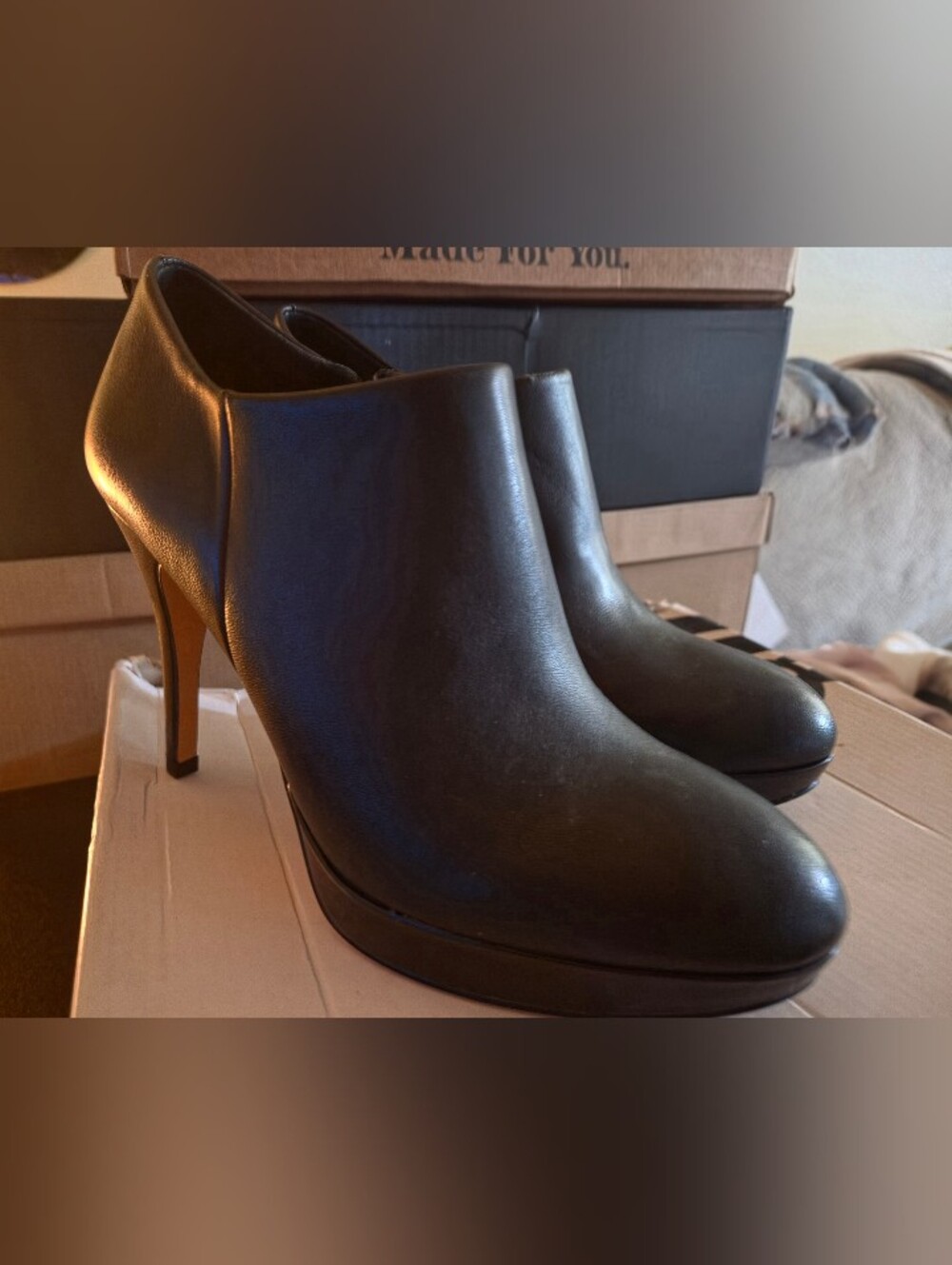Vince Camuto Black Leather Platform Stiletto Ankle Booties Size 7 NWOB